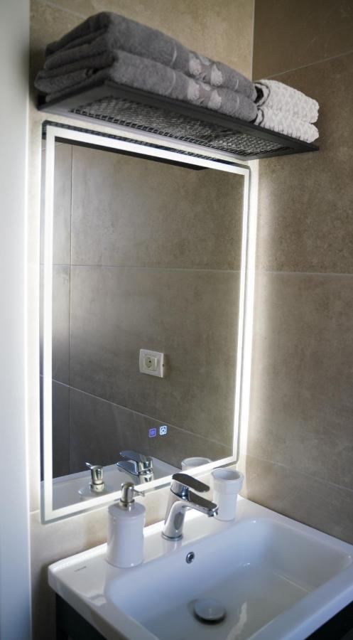 Stylish Apartment Near Tirana Center 外观 照片